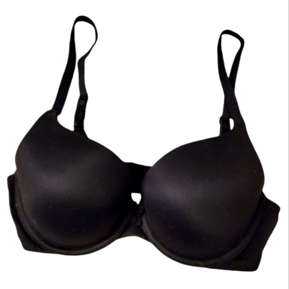 Victoria Secret, body by Victoria bra